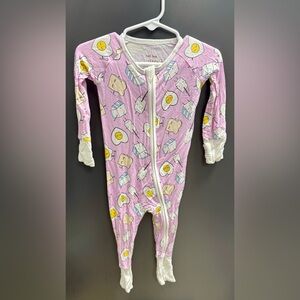 Little Sleepies Breakfast Buddies Zippy
Size: 6–12 Months